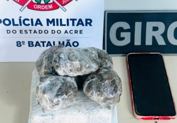 Polícia Militar apreende quase um quilo de drogas que seriam enviadas para Santa Rosa do Purus 