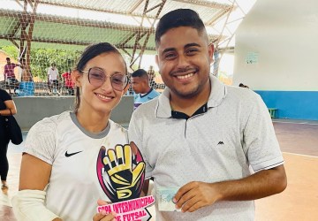 Vereador Endreo Mendes prestigia copa intermunicipal de futsal feminino e reforça compromisso com o esporte de Manoel Urbano 